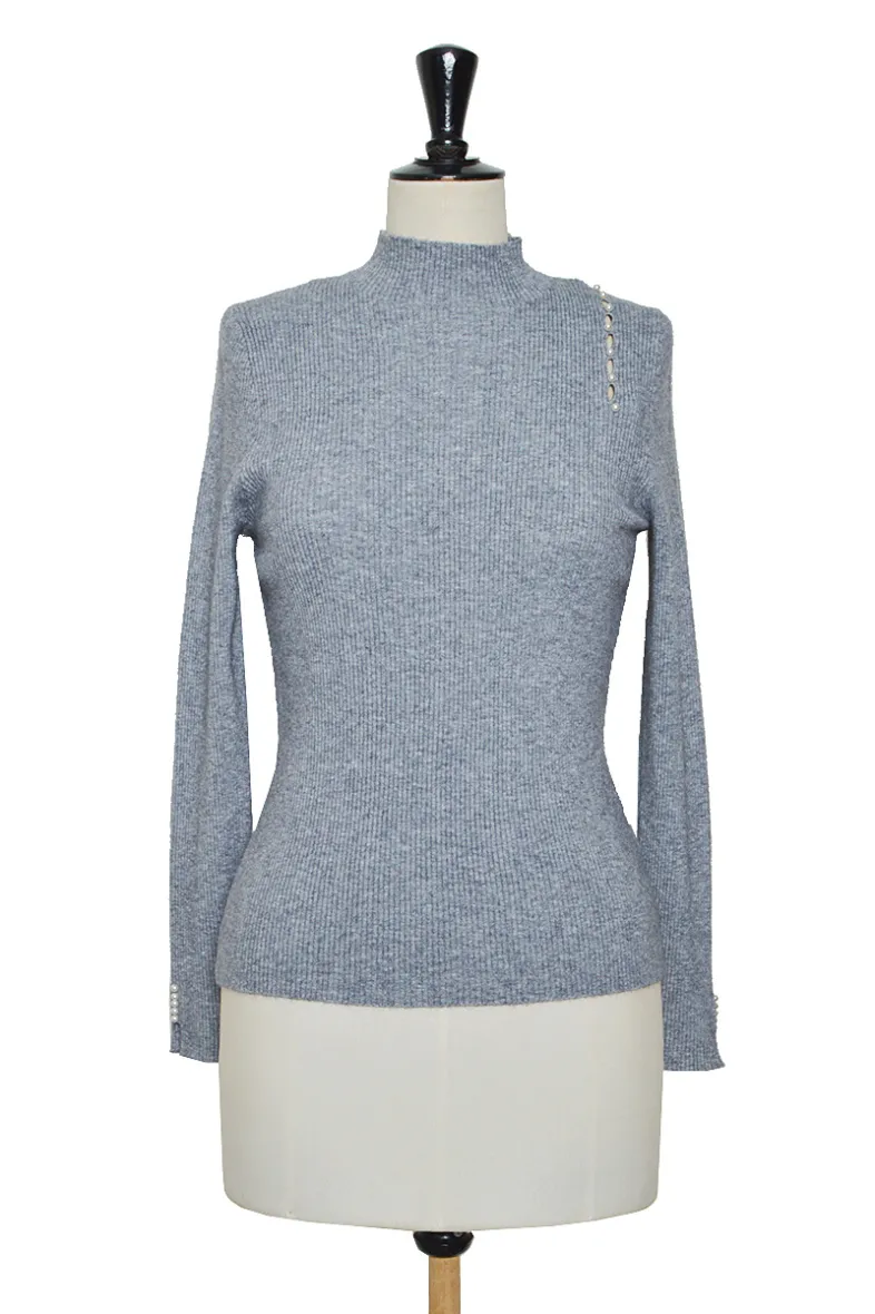 Dünner Langarmpullover mit Perlendetail an der Schulter