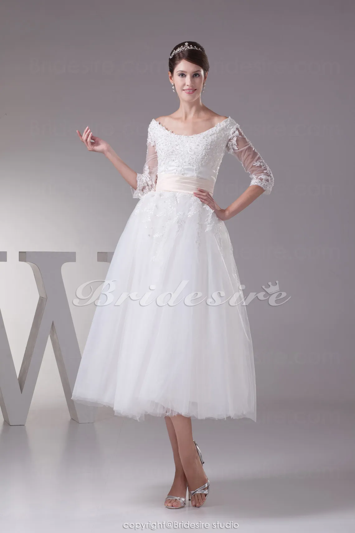 Princess-Stil U-Ausschnitt Wadenlang 3/4 Länge Ärmel Tülle Satin Cocktailkleid